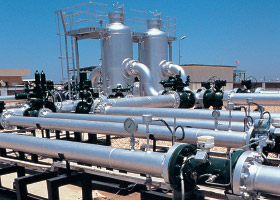 mocke-pipeline-construction-images-oil-and-gas-plants